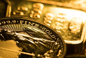 الذهب يتراجع مع تعافي شهية المخاطرة بفعل انخفاض اسعار النفط