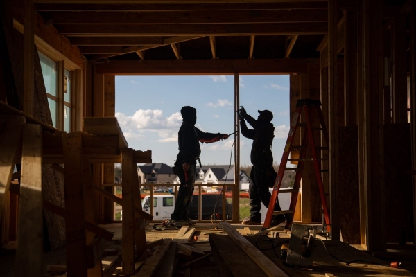 ثقة شركات البناء الأمريكية تهبط في يوليو إلى أدنى مستوى في 11 شهر