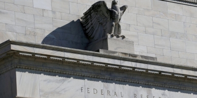 الفيدرالي يضخ مزيدا من السيولة في النظام المالي وسط طلب كثيف من البنوك