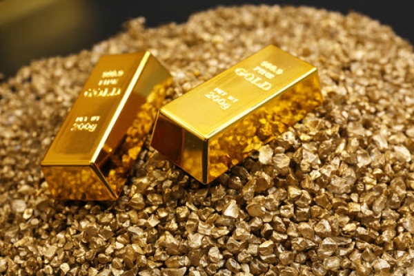 الذهب يقترب من ادنى مستوى في ثلاثة اشهر ونصف مع شراء المستثمرين للاصول ذات المخاطرة