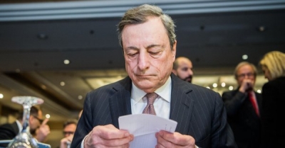 دراغي يلمح إلى تلاشي ثقة المركزي الأوروبي في تعافي منطقة اليورو