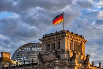 معنويات الاعمال الالمانية ترتفع في فبراير