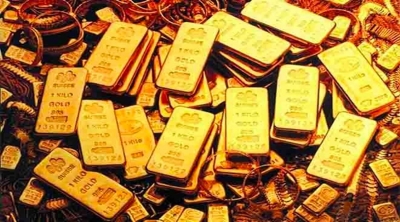 اسعار الذهب ترتد لاعلى مستوياتها في شهر بفعل رهانات توقف الاحتياطي الفيدرالي