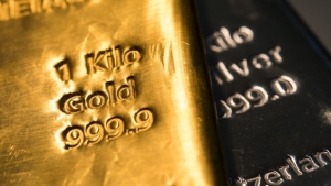 أكبر صندوق متداول مدعوم بالذهب يشهد أكبر نزوح أموال منذ مارس