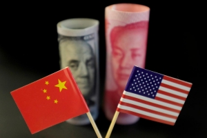 ترامب يقول إن اتفاق الصين التجاري قادم وبكين تدعو إلى حل النزاع