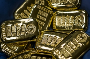 الجمود يسيطر على أسعار الذهب في إنتظار بيانات التضخم الأمريكية