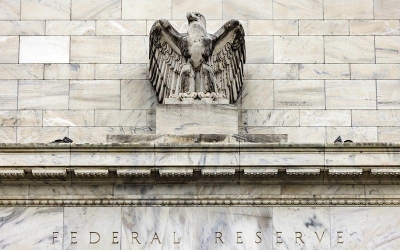 مسؤولون بالفيدرالي يضغطون من أجل رفع سعر الفائدة صوب 4% على الأقل