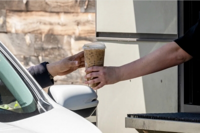 قطاع الخدمات الأمريكي يحقق أسرع نمو منذ 2024