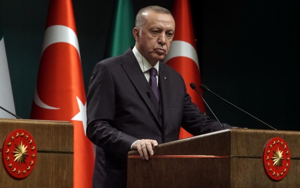 أردوجان: تركيا لن تتوانى عن &quot;تلقين&quot; حفتر &quot;درسا&quot; إذا واصل هجومه