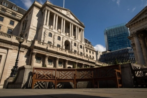بنك انجلترا يكثف جهود مكافحة تداعيات الوباء بزيادة مشتريات السندات
