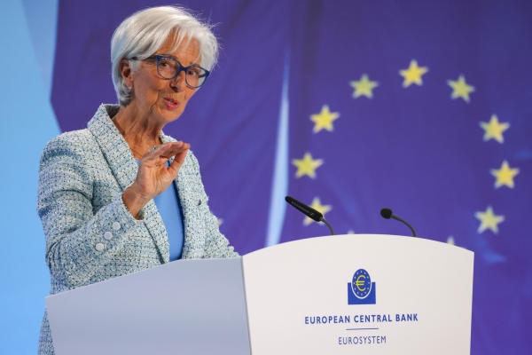 لاجارد: المركزي الأوروبي لا يحتاج إلى بلوغ تضخم الخدمات 2%