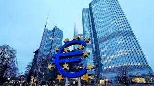 سندات منطقة اليورو ثابتة  وتحول الأسواق التركيز إلى مديري المشتريات والبنك المركزي الأوروبي
