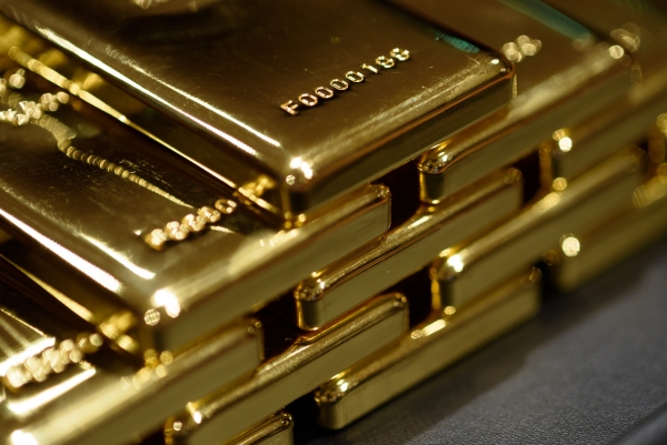 تداول أسعار الذهب في نطاق ضيق على الرغم من تصريح ترامب
