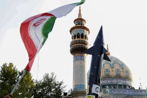 أمريكا تفرض عقوبات جديدة على إيران بعد الهجوم على إسرائيل
