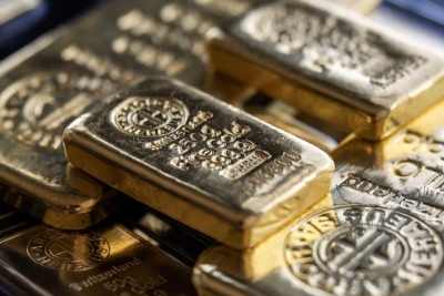 هبوط الذهب مع استمرار إنتعاش عوائد السندات والدولار قبل أرقام التضخم