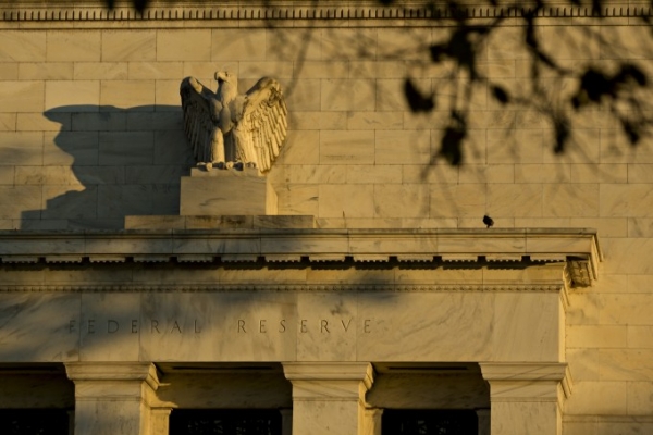 الاحتياطي الفيدرالي يستعد من جديد لرفع أسعار الفائدة