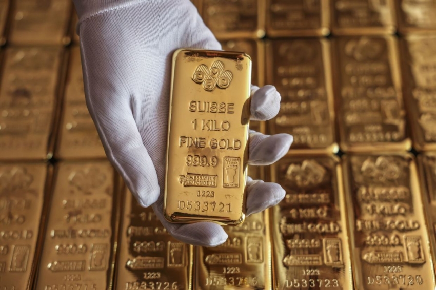 الذهب يرتفع مع تراجع العائدات ، والتركيز على بيانات التضخم الامريكية
