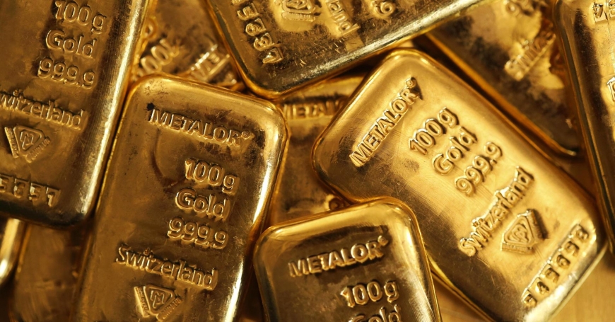 اسعار الذهب تنخفض مع ارتفاع عوائد السندات الامريكية