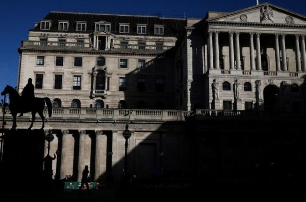 بنك إنجلترا في حالة تأهب بعد الاضطرابات في القطاع المصرفي