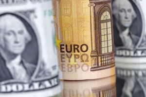 اليورو ينخفض مع دخول ألمانيا في حالة ركود ، وتسجيل الدولار اعلى مستوياته في شهرين