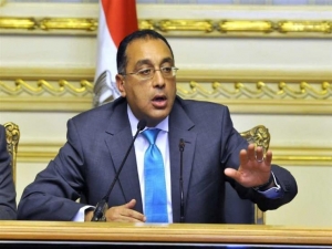 رئيس الوزراء المصري يحدد سعر ثابت للخبز غير المدعوم