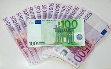اليورو ينخفض بعد تسجيل مؤشر مديري المشتريات في المانيا ادنى مستوى في 20 شهر