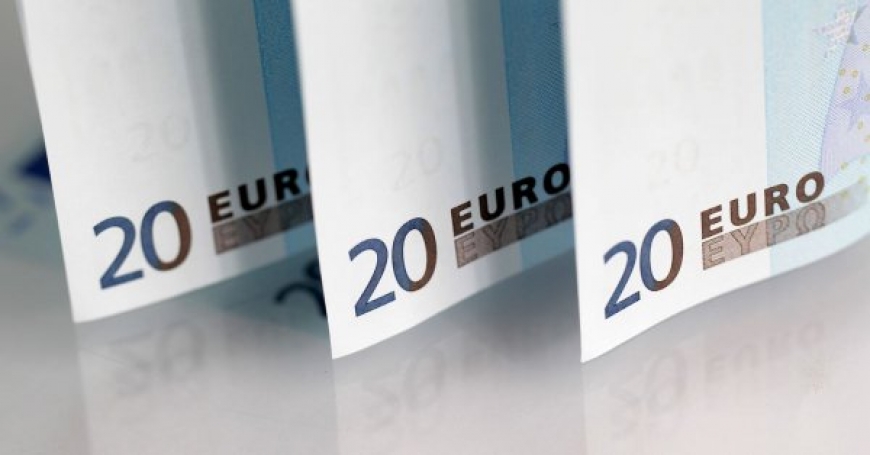 اليورو يسجل أدنى مستوياته في 7 أسابيع، واليوان يتراجع