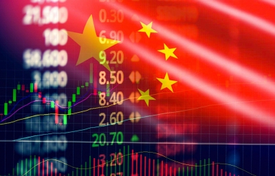 الأسهم الأمريكية تنخفض بعد بيانات ضعيفة للنمو الصيني