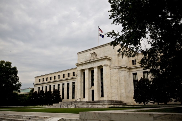 التركيز في محضر الفيدرالي على تدخلات البنك في سوق الريبو وتوقعات التضخم