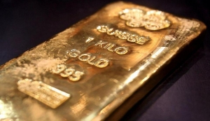 الذهب يرتفع بفعل الازمة الاوكرانية وارتفاع التضخم يعزز جاذبيته