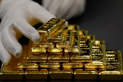 الذهب يتراجع وسط تركيز على موقف  الاحتياطي الفيدرالي والمحادثات التجارية