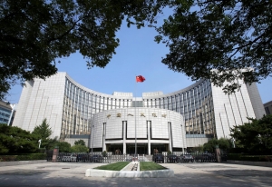 الصين تخفض معدلات الإقراض بمعيار جديد  ويتوقع المزيد من التخفيضات في أسعار الفائدة