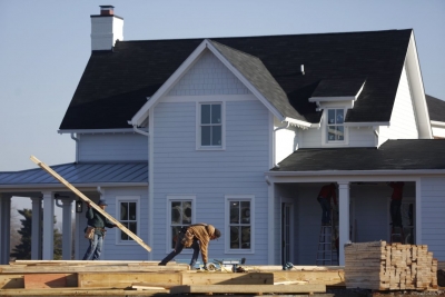 مبيعات المنازل الجديدة بأمريكا تنخفض في يناير