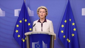 رئيسة المفوضية الأوروبية : الاتحاد الاوروبي سيفرض مزيد من العقوبات على روسيا