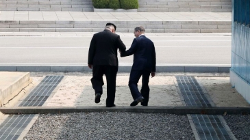ترامب يشيد باتفاق الكوريتين على إنهاء الحرب ونزع الأسلحة النووية