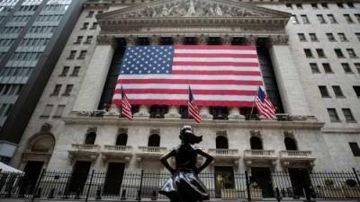 الأسهم الأمريكية ترتفع رغم تهديد ترامب لحزمة التحفيز وصدور بيانات ضعيفة