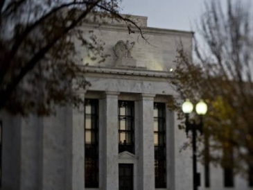 بلومبرج: الاحتياطي الفيدرالي قد يرفع أسعار الفائدة 4 مرات هذا العام