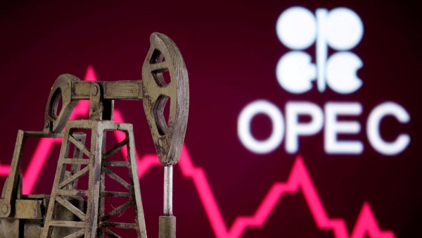 أعضاء أوبك يتفقون على تمديد تخفيضات إنتاج النفط لثلاثة أشهر