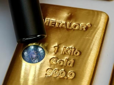 صعود الذهب في ظل التوترات بين الولايات المتحدة وإيران