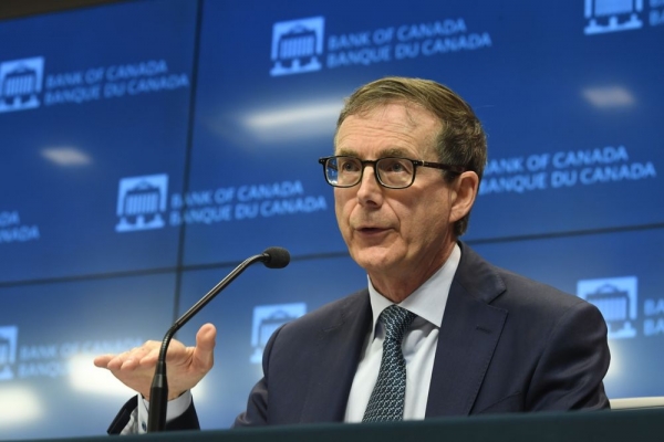 البنك المركزي الكندي يتعهد بعدم زيادة أسعار الفائدة حتى 2023 على الأقل