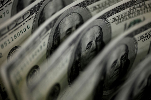 الدولار ينتعش مع ابتهاج الاسواق بفعل تراجع مخاطر التضخم