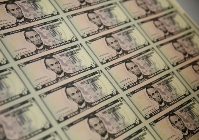 بنك أوف أميركا: الدولار سيصعد وبقوة خلال النصف الثاني من العام