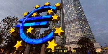 المركزي الأوروبي يبقي سياسته دون تغيير في أول اجتماعاته لعام 2018