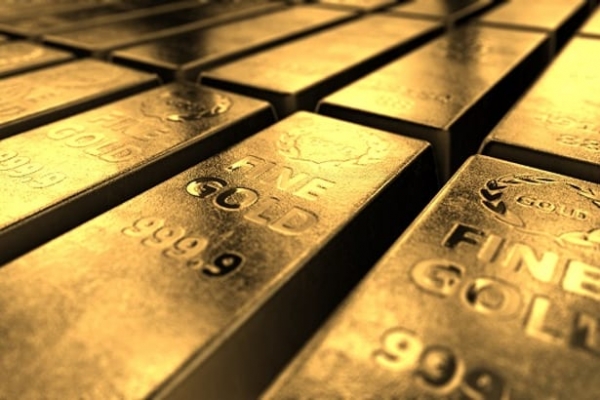 ينزلق الذهب مع ارتفاع العائدات