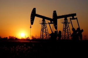 النفط يرتفع بسبب توترات الخليج في الشرق الأوسط وحقل ليبيا يستأنف الانتاج