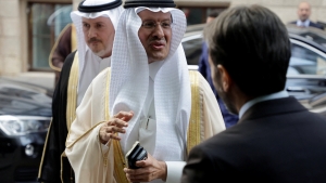 الاقتصاد السعودي قد ينكمش في 2023 بعد أحدث تخفيض لإنتاج النفط
