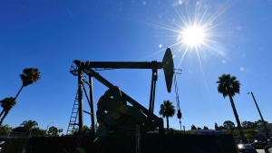 اسعار النفط تستقر بفعل امال ان يدعم النمو الاقتصادي الطلب على النفط