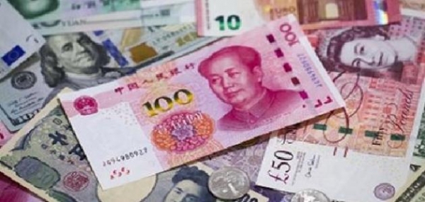 تراجع اليوان والسندات في الصين مع انتظار الأسواق الوضوح بشأن التجارة والسياسة