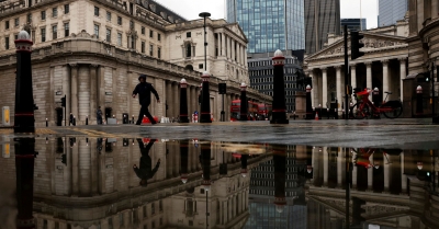 مراهنات على رفع بنك انجلترا الفائدة 125 نقطة أساس في 4 اجتماعات