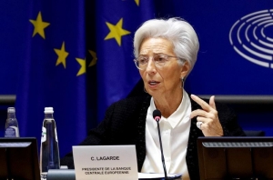 البنك المركزي الأوروبي يعطي منطقة اليورو فرصة أخرى لمكافحة الوباء